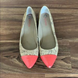 Kenneth Cole Reaction flats
